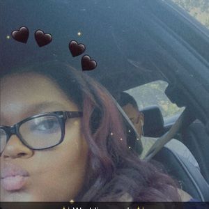 Meet your Posher, Maya